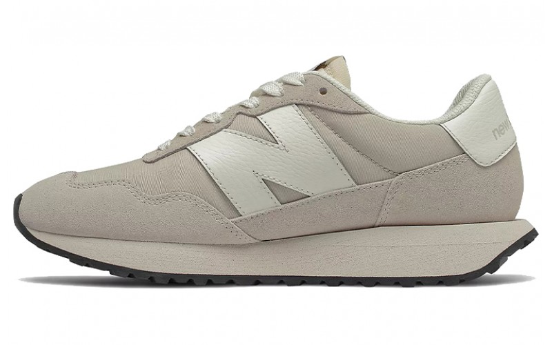 New Balance NB 237 v1