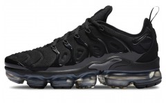 Nike Vapormax Plus "Triple Black"