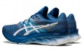 Asics Novablast