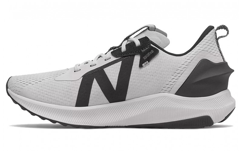 New Balance FuelCell Propel RMX v2