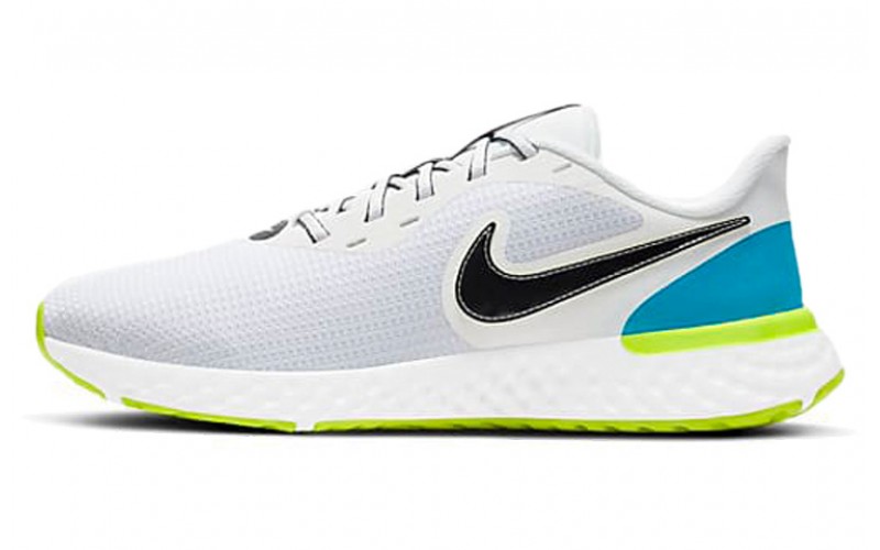 Nike REVOLUTION 5 EXT