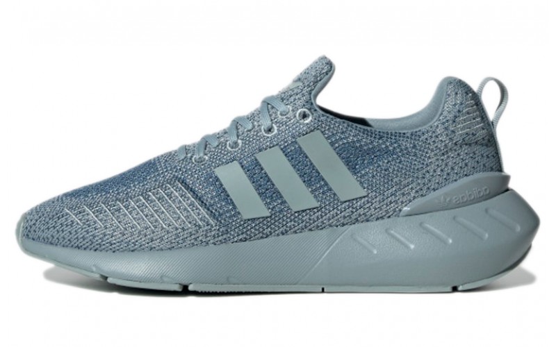 adidas originals Swift Run 22