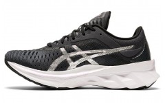 Asics Novablast Platinum