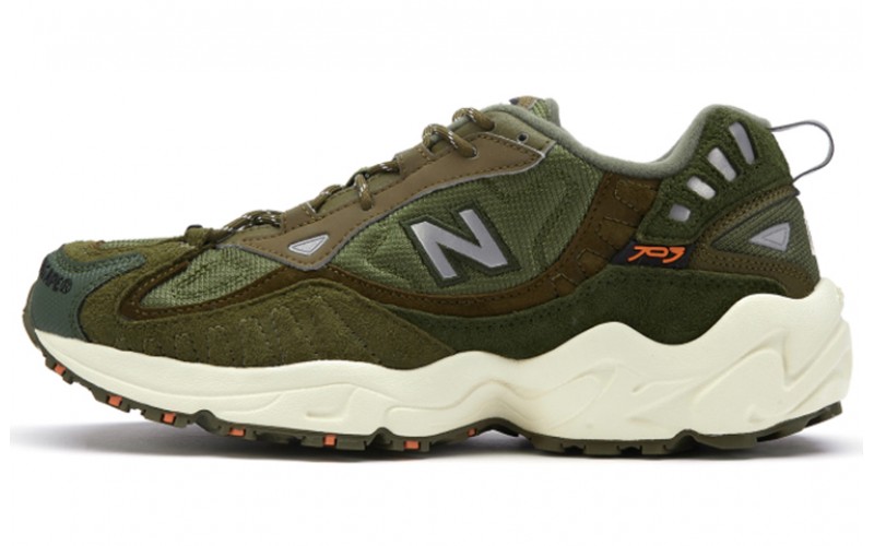 Aape x New Balance NB 703