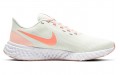 Nike REVOLUTION 5