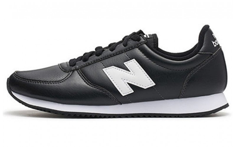 New Balance NB 220