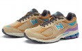 New Balance NB 2002R