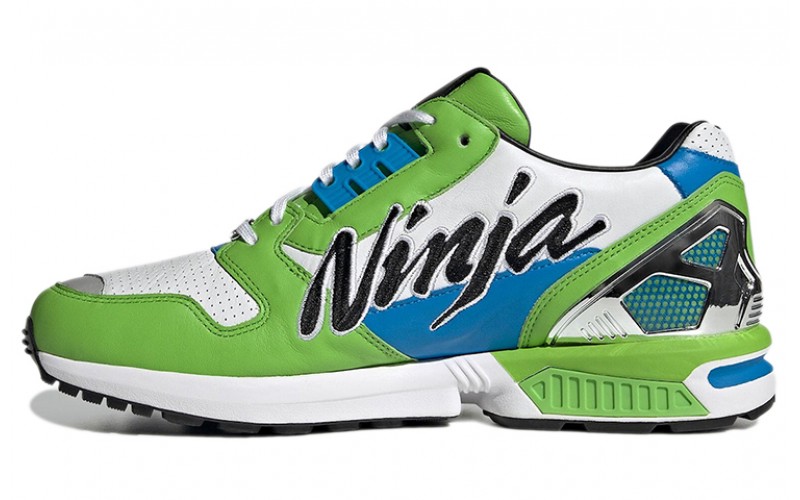 Kawasaki Ninja x adidas originals ZX 8000