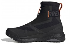 adidas Terrex Free Hiker Cold.Rdy Hiking Boots