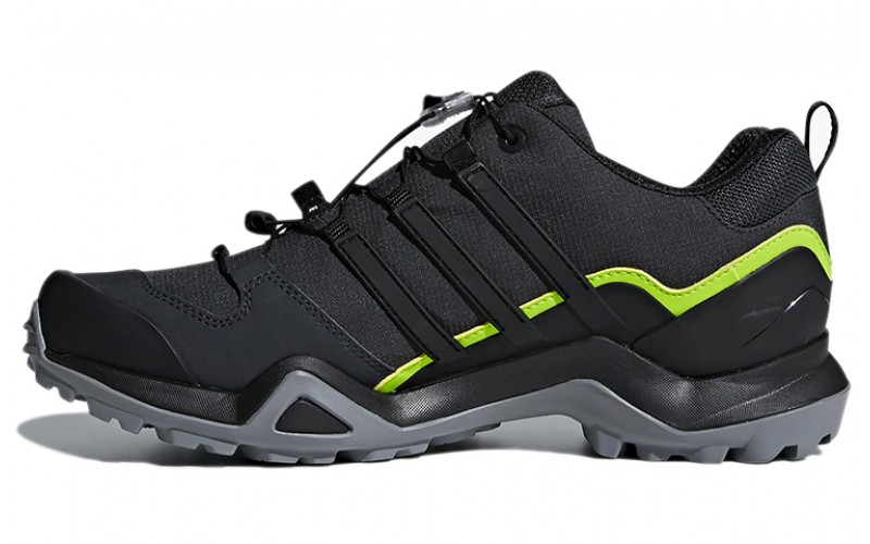 adidas Terrex Swift R2