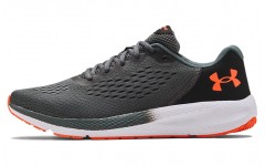 Under Armour Pursuit