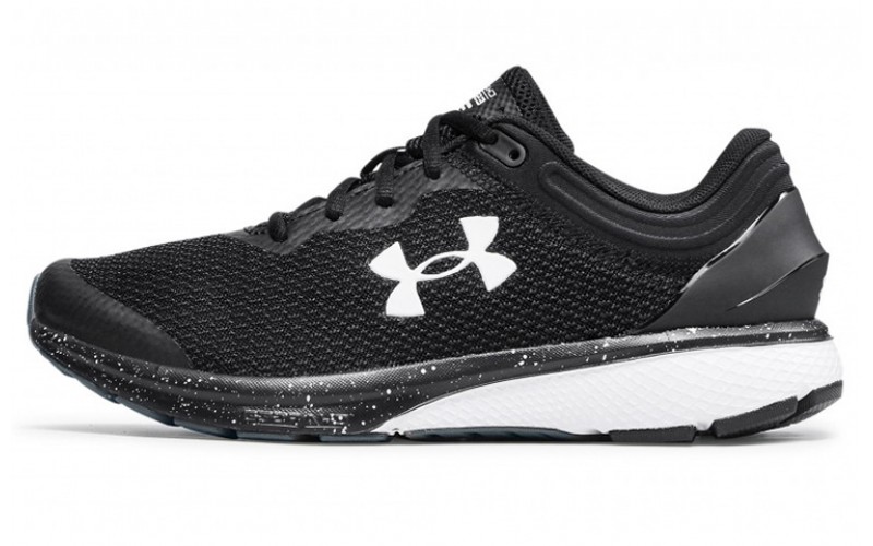 Under Armour Charged Escape 3