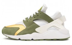 Stussy x Nike Huarache LE "Dark Olive"