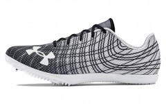 Under Armour Kick Distance 3