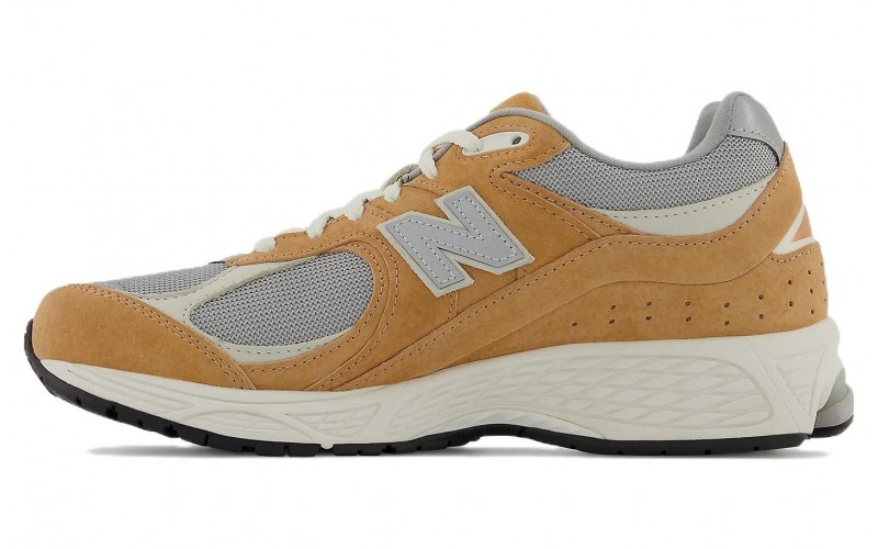 New Balance NB 2002R