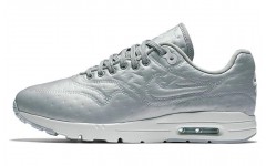 Nike Air Max 1 Premium