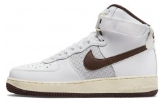 Nike Air Force 1 Vintage White Chocolate