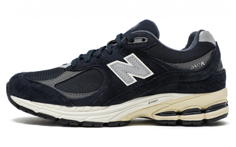 New Balance NB 2002R navy eclipse