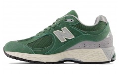 New Balance NB 2002R