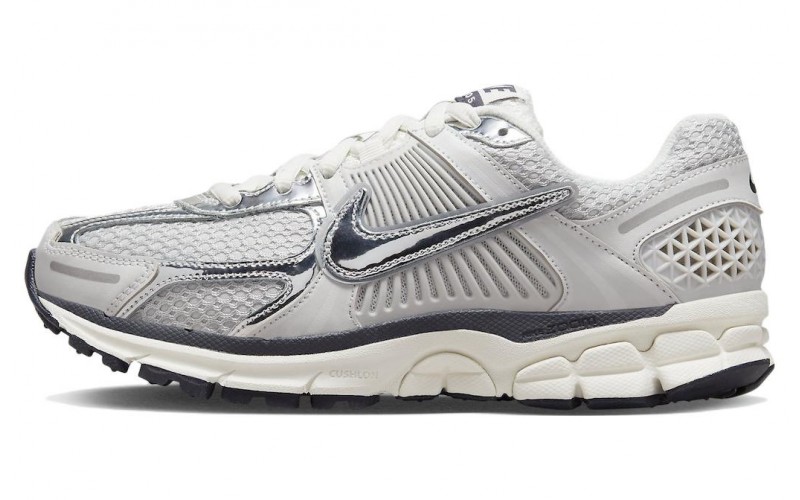 Nike Zoom Vomero 5 "Photon Dust"