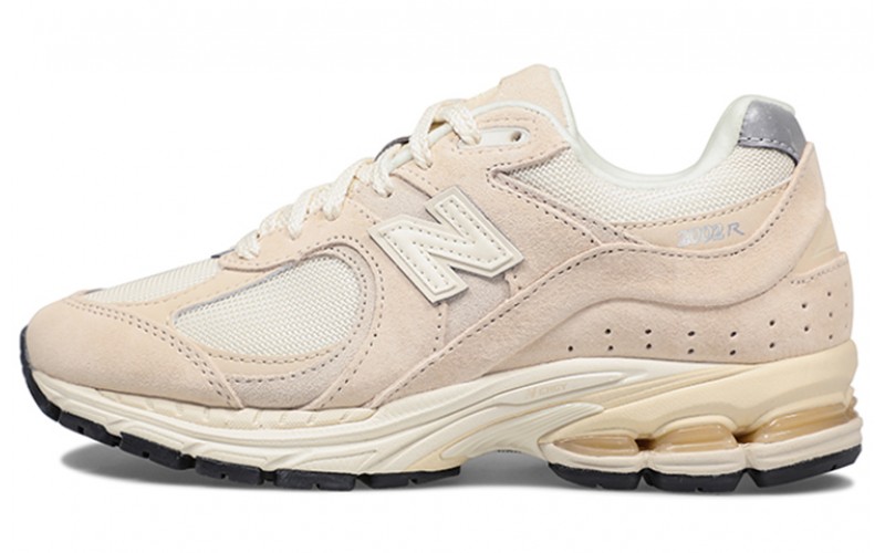 New Balance NB 2002R calm taupe