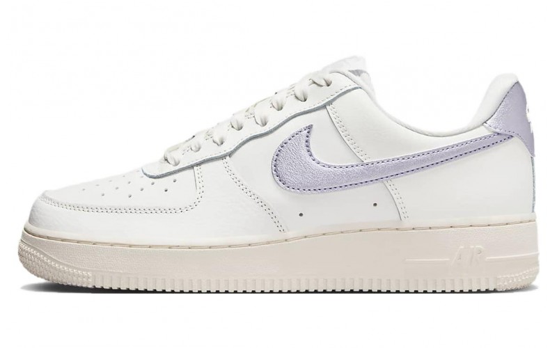 Nike Air Force 1 Low '07 "Metallic Purple"