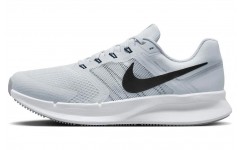 Nike Run Swift 3