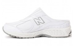 New Balance NB 2002R