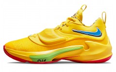 uno x Nike Freak 3 UNO x Zoom NRG EP