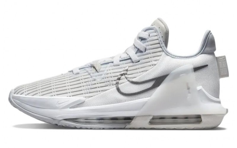 Nike Witness 6