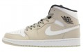 Jordan Air Jordan 1 Mid Desert Sand