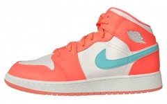 Jordan Air Jordan 1 Mid Crimson Pulse