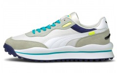 PUMA Style Rider Skies