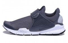 Nike Sock Dart