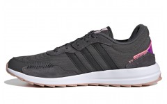 adidas neo Retrorun