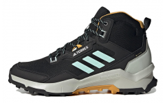 adidas Terrex Ax4