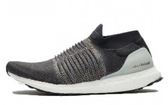 adidas Ultraboost Laceless Carbon