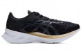 Asics Novablast