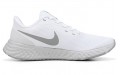 Nike REVOLUTION 5