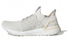 adidas Ultraboost 19