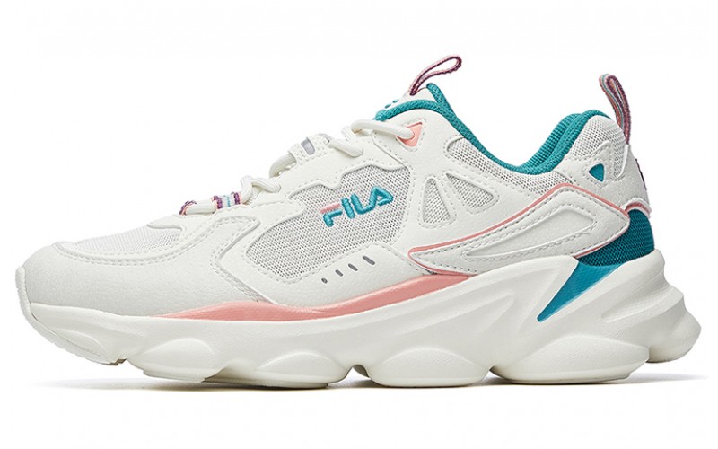 FILA Skipper