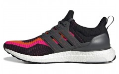 adidas Ultraboost DNA