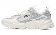 FILA Skipper