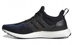 adidas Ultraboost DNA City