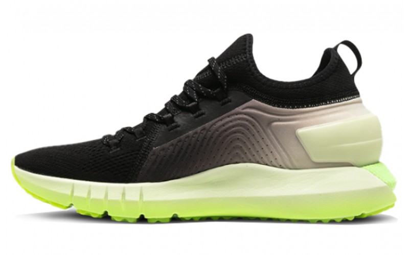 Under Armour HOVR Phantom Se