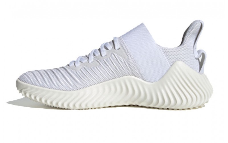 adidas AlphaBounce Trainer