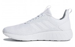 adidas neo Questar Drive