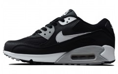 Nike Air Max 90 Essential