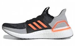 adidas Ultraboost 19