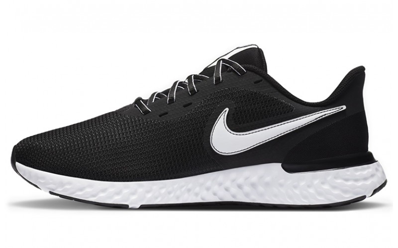 Nike REVOLUTION 5 ext